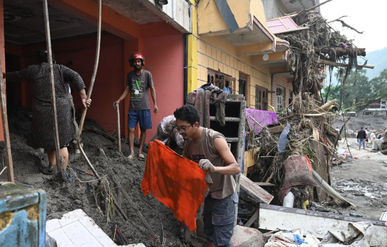 Lũ quét tại Nepal và Trung Quốc: Gần 600 người thiệt mạng và hơn 2.400 người mất tích